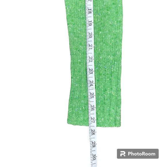 Women's EXPRESS Lamb's Wool Long Sleeve Sloped Shoulder Sweater- Size Large - Picture 5 of 8